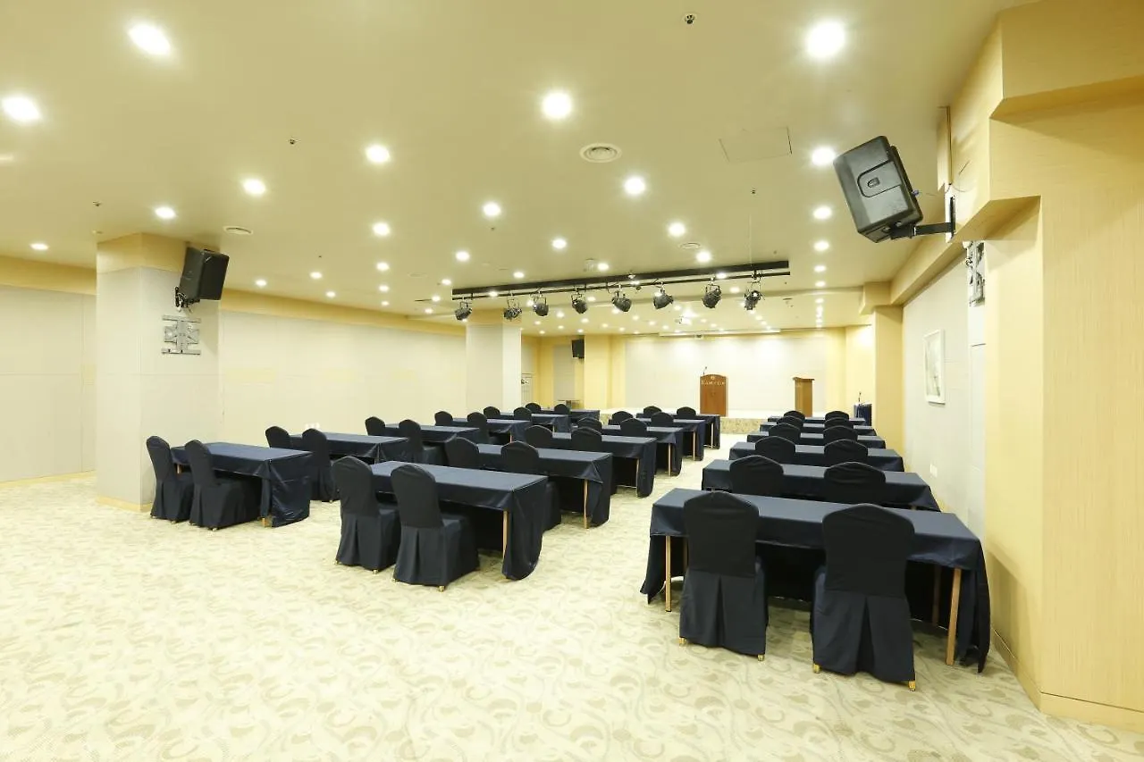 Ramada By Wyndham Seoul Dongdaemun Hotel South Korea